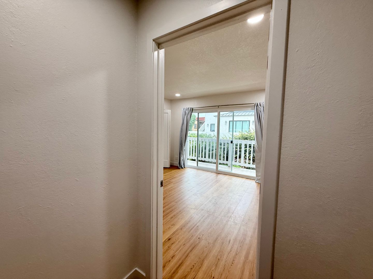 Beautiful Laguna Beach home! – photo 3