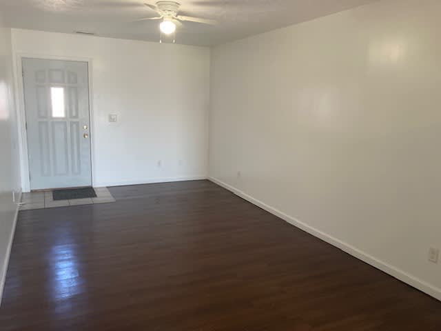 2923 W Louise – photo 2