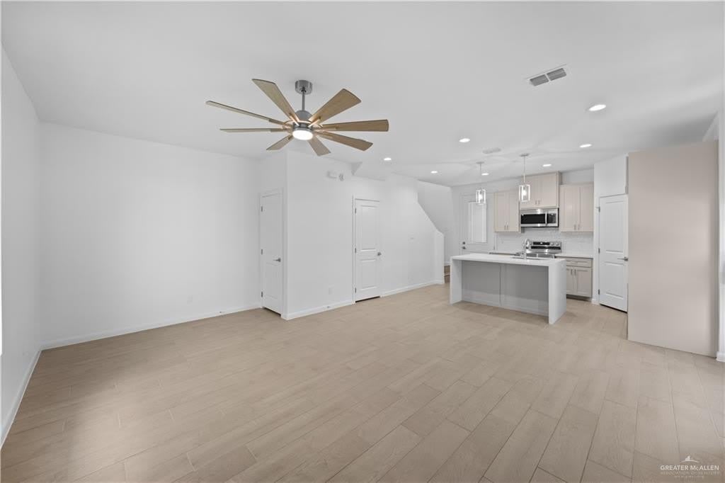1220 Camellia Avenue – photo 5