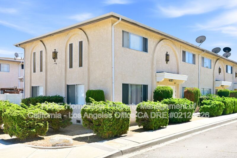 2600 Graham Avenue – photo 2