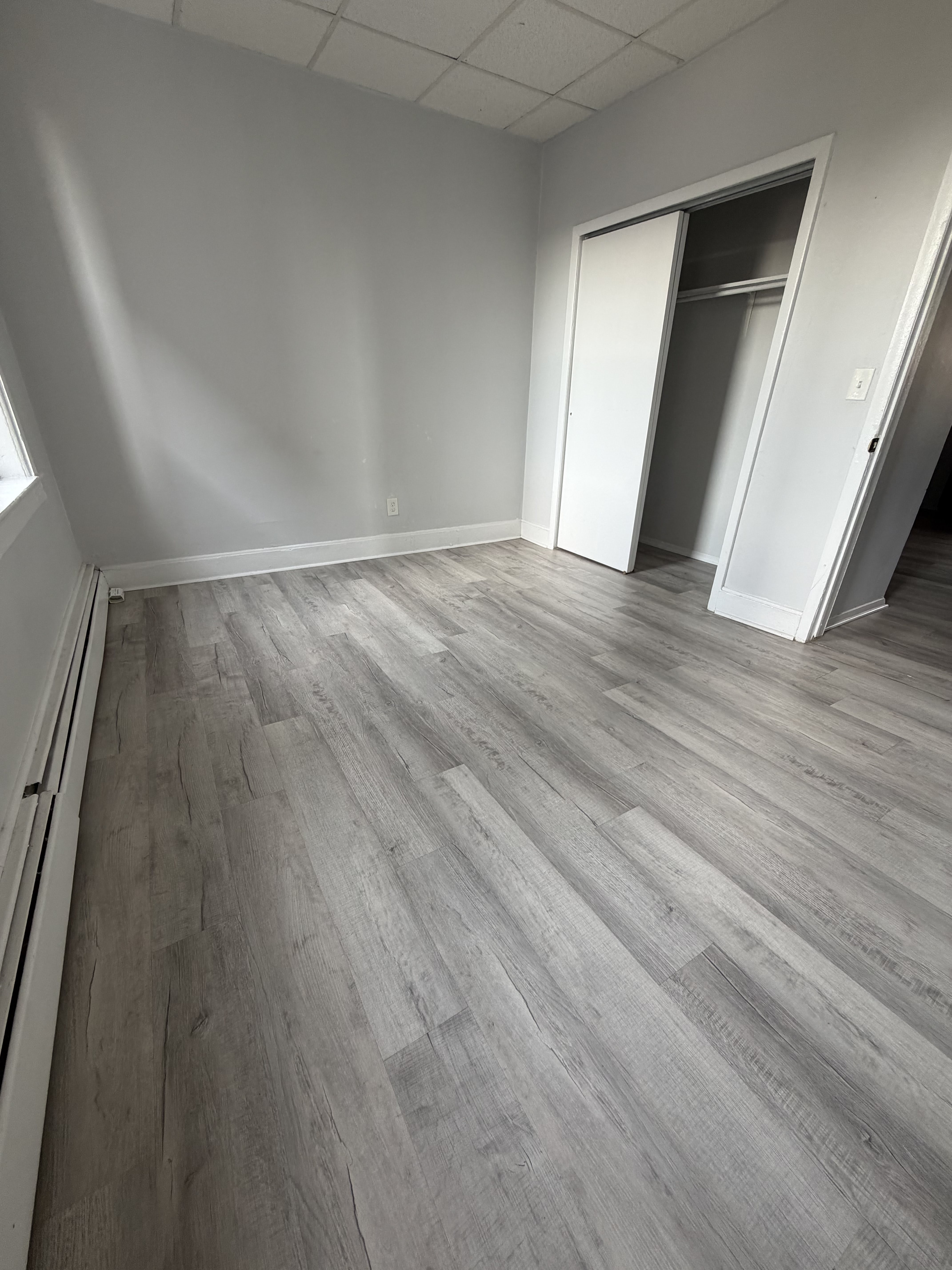 970 Broadway – photo 5