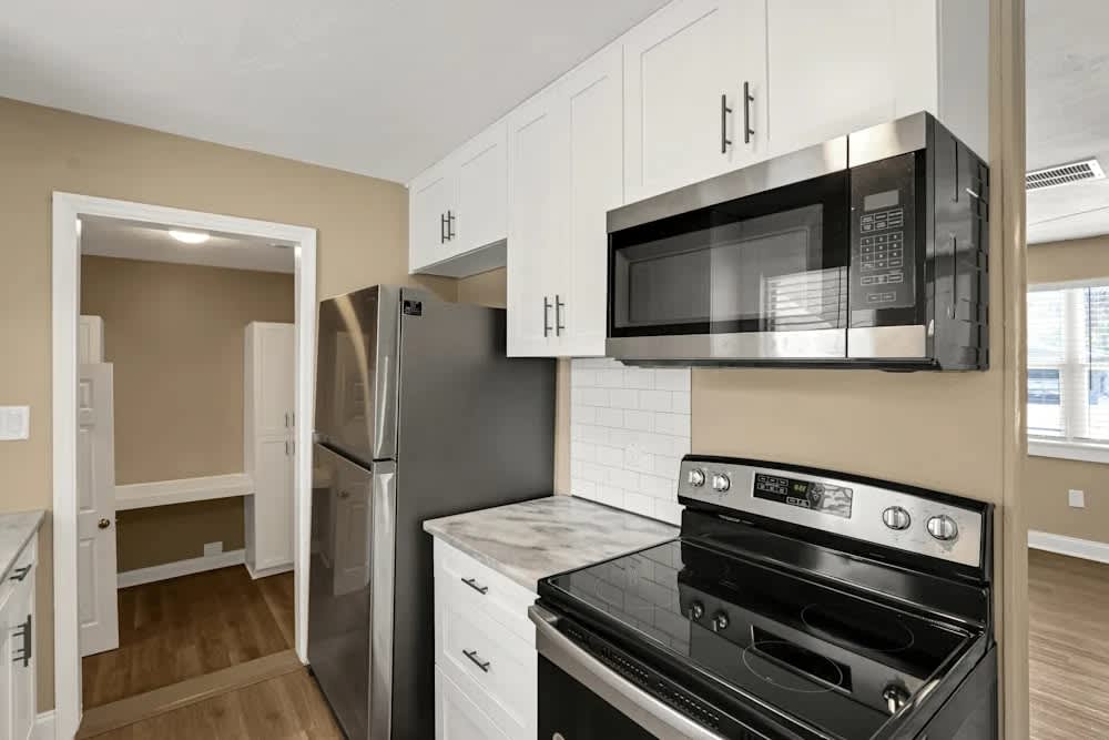 423 4Th St Nw – photo 5