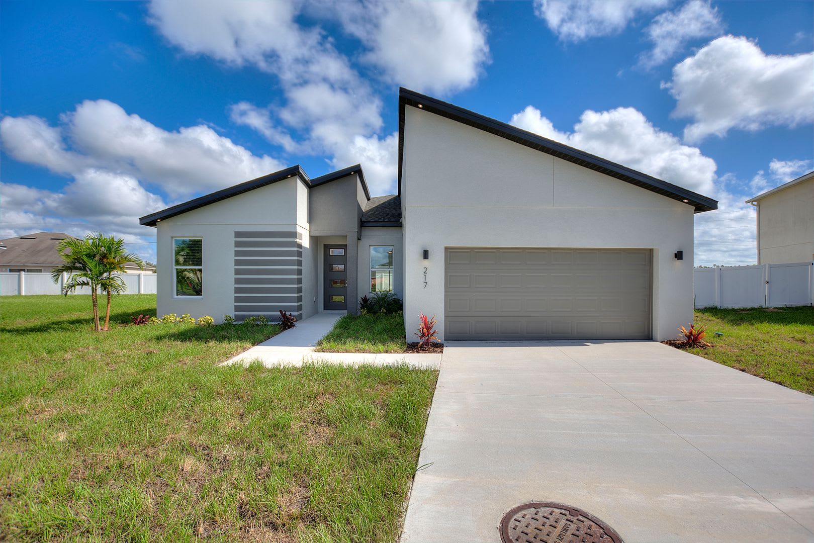 Modern, Energy-Efficient Home with All the Upgrades – photo 1