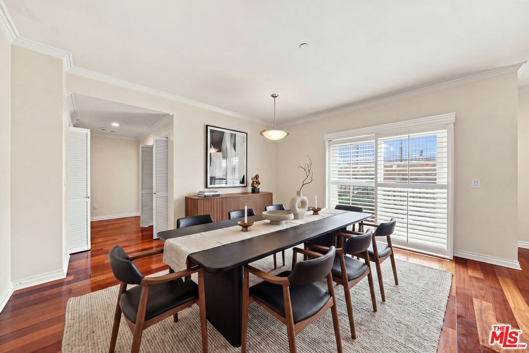 956 S Wilton Pl – photo 4