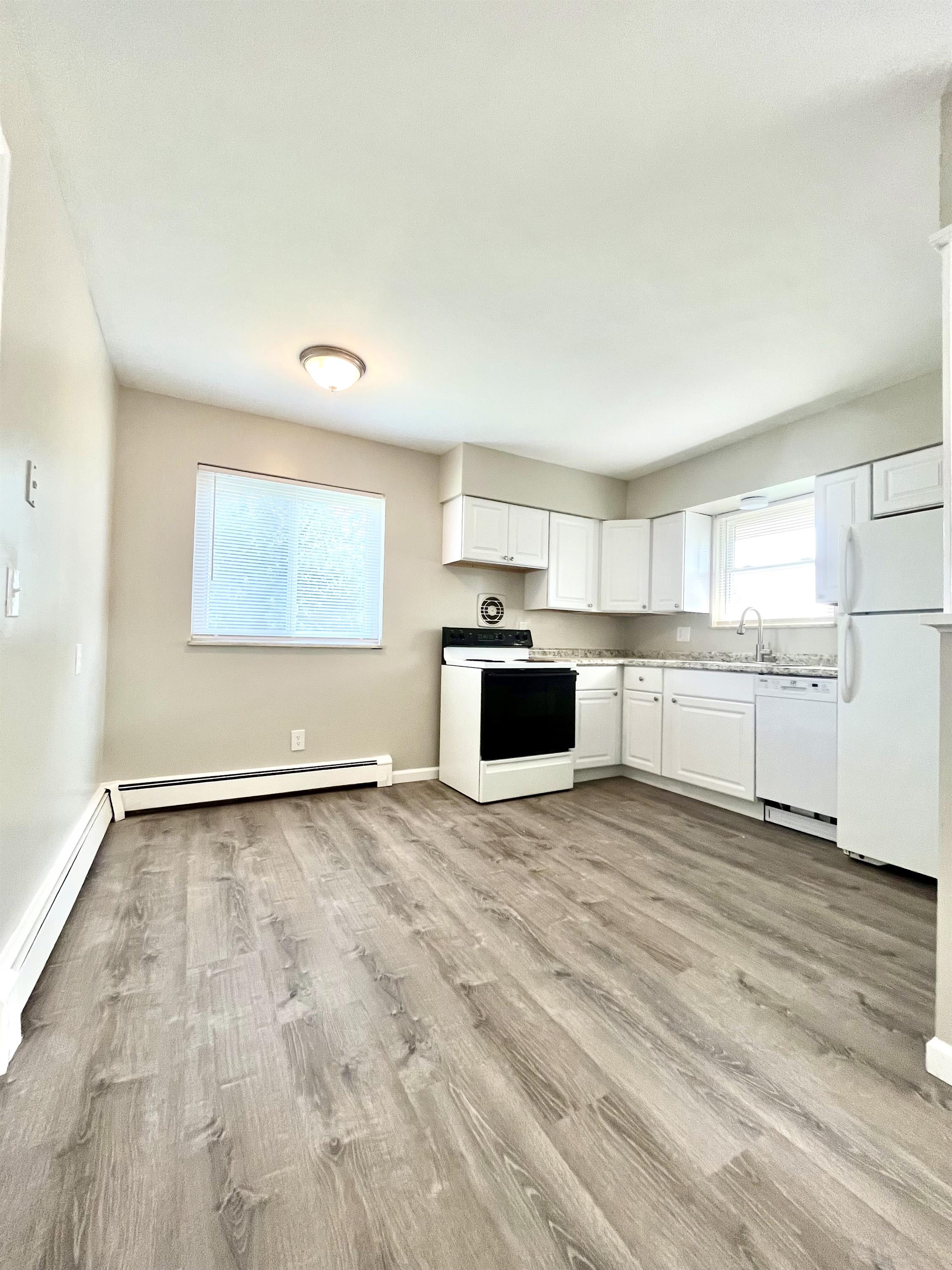 2027 Galbraith Road – photo 3