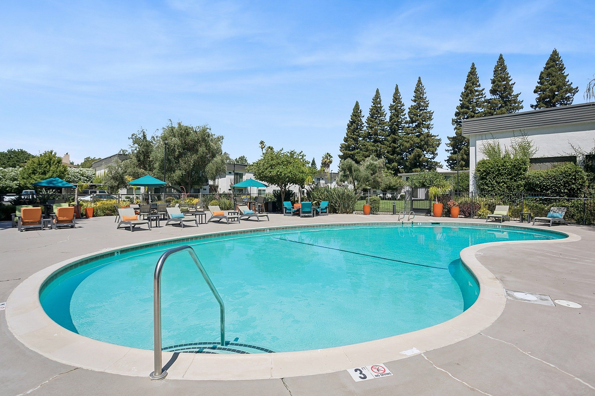 The Davenport Apartment Homes – photo 2