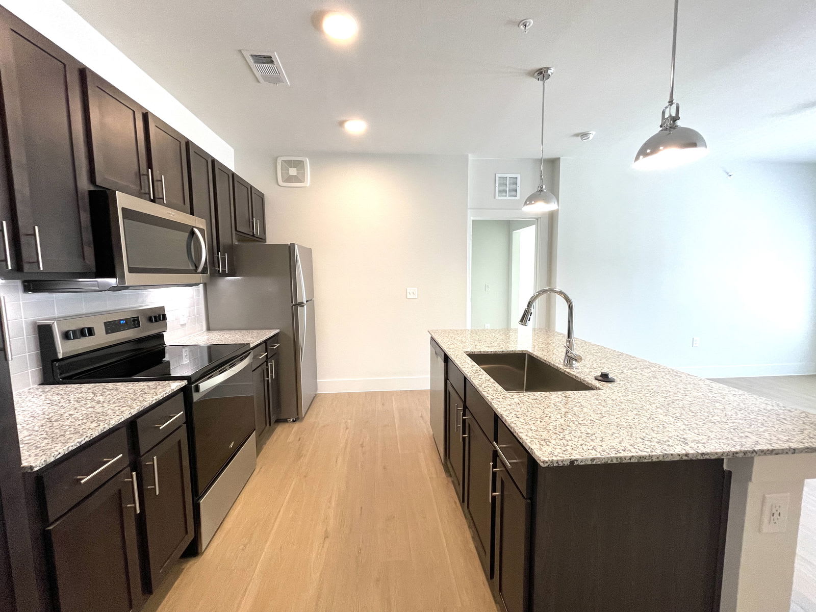 4525 South Legacy Drive – photo 5