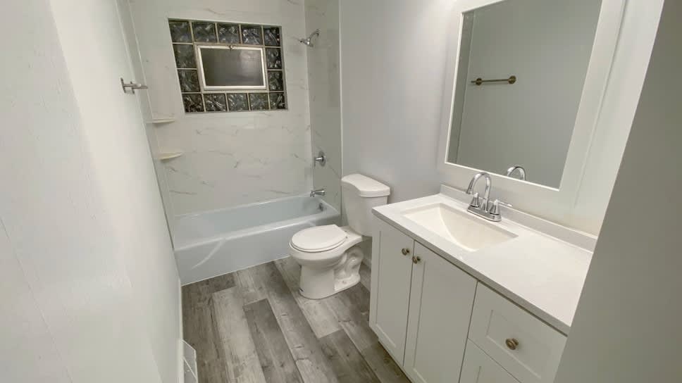 8420 W Keefe Ave Lower – photo 5