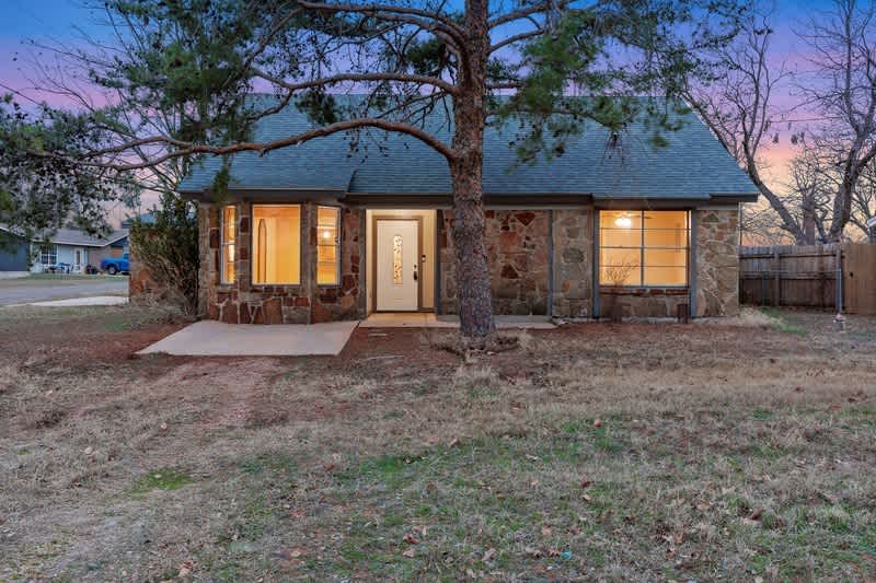 400 North River Oaks Drive – photo 1