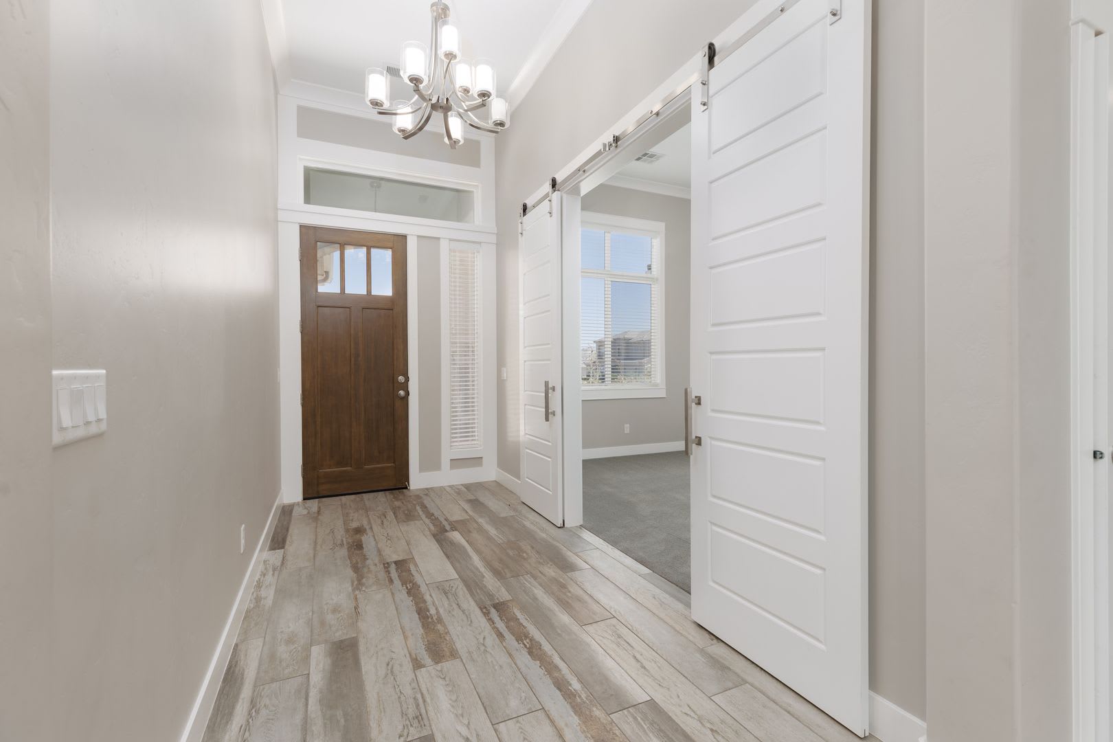 Custom 4 bedroom Single Story. Crimson Cliffs boundaries. – photo 5