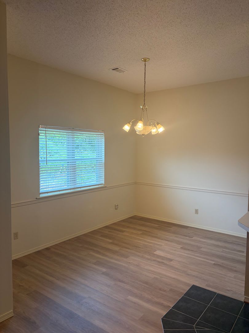 3 Bedroom and 2 Bathroom House – photo 4