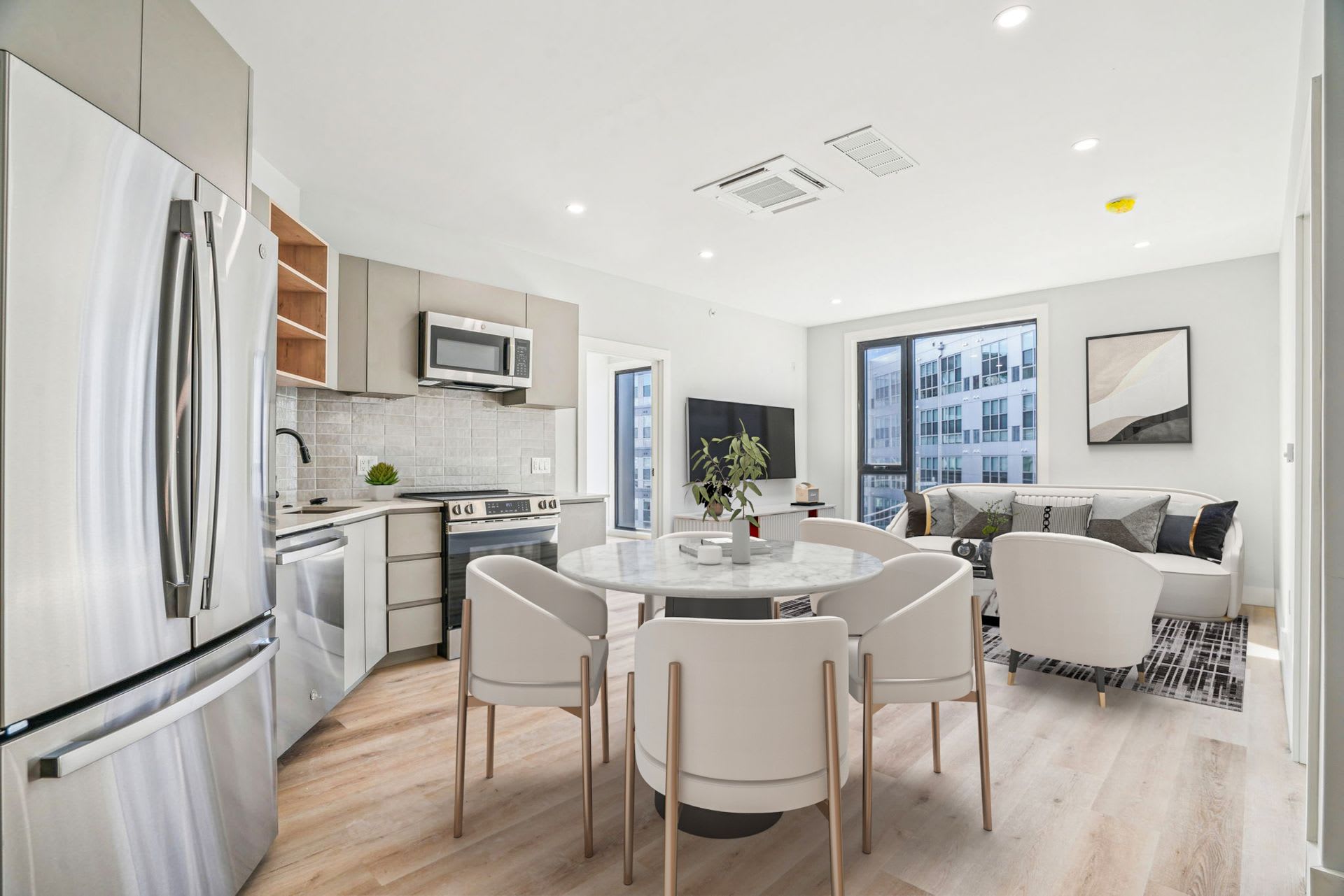 Triad Apartments: Brand New near Drexel & Penn – photo 1
