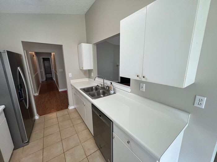 3770 Oak Park Drive – photo 5