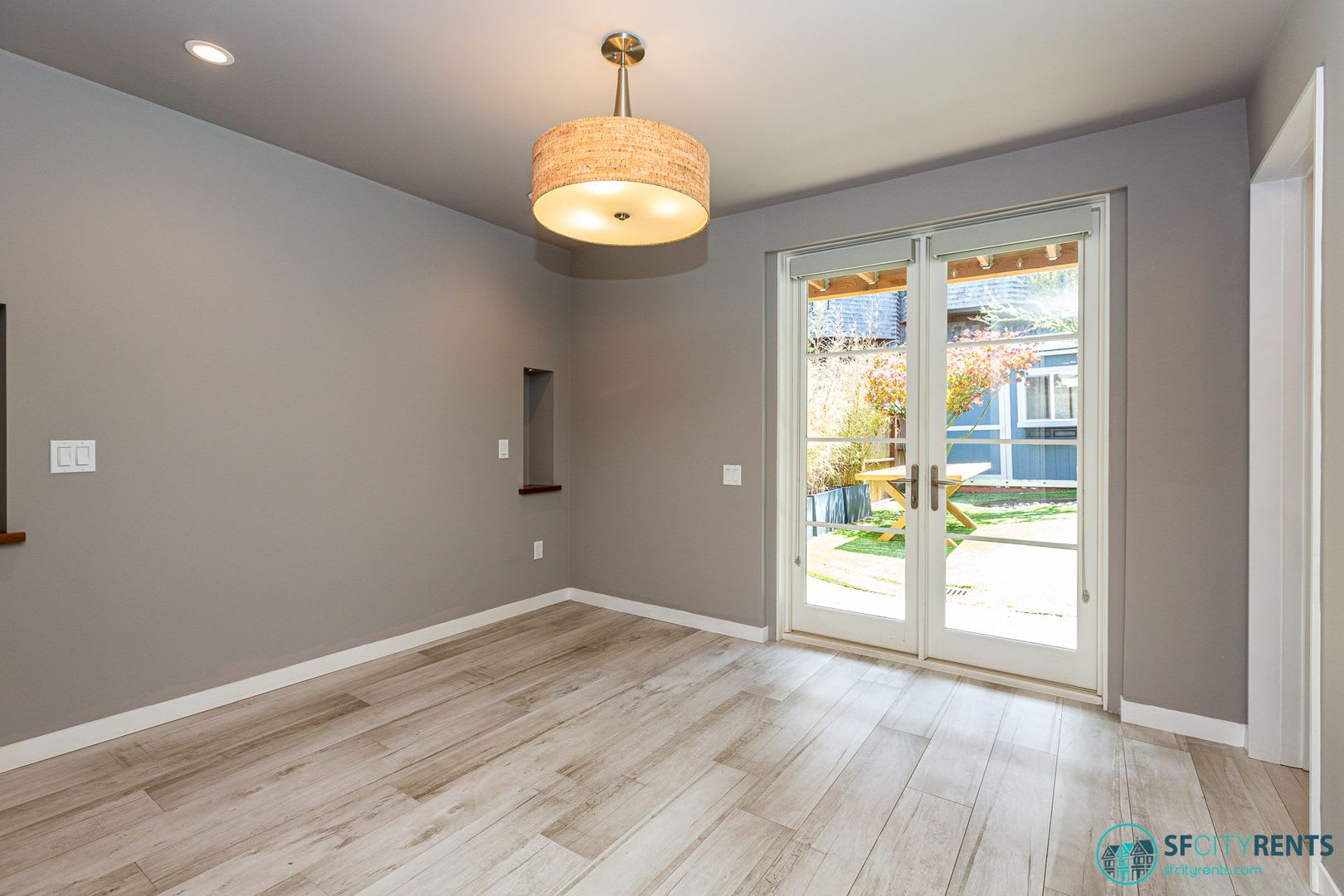 Noe Valley: Beautifully Remodeled Single Family Home w/ Deck, Landscaped Yard & Hot Tub – photo 1