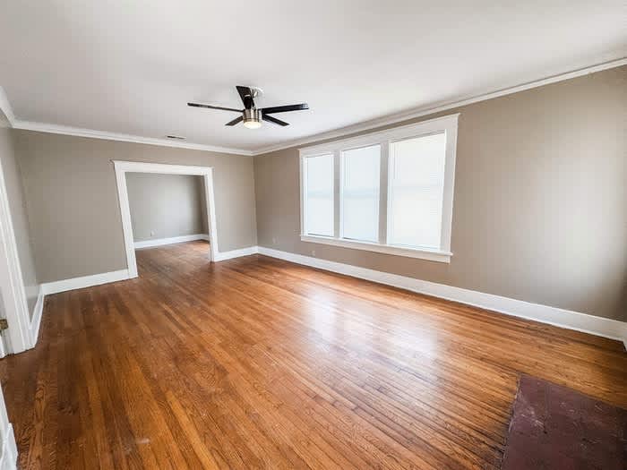 1659 Jackson Avenue – photo 2