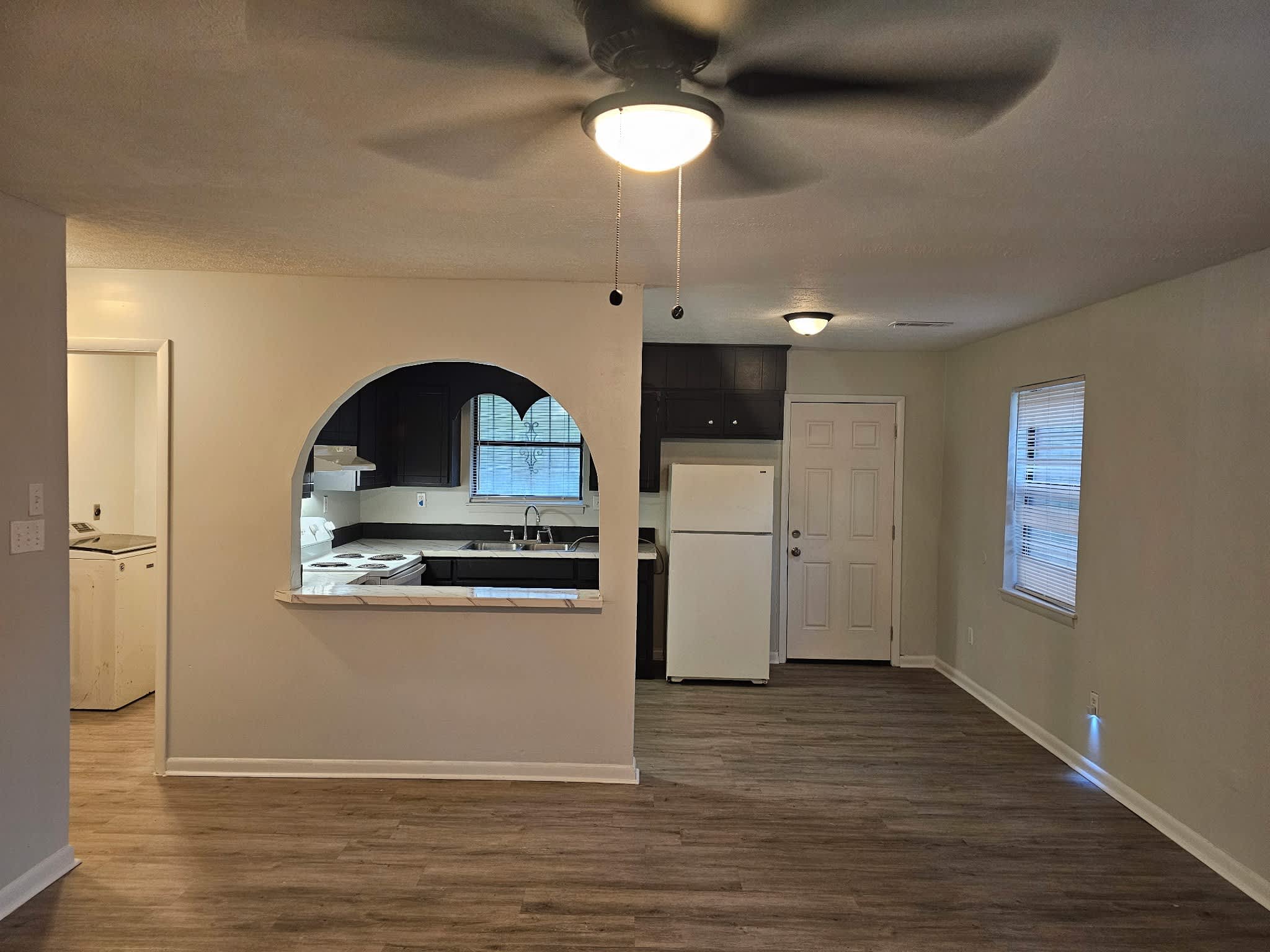 304 Lennard Avenue – photo 3