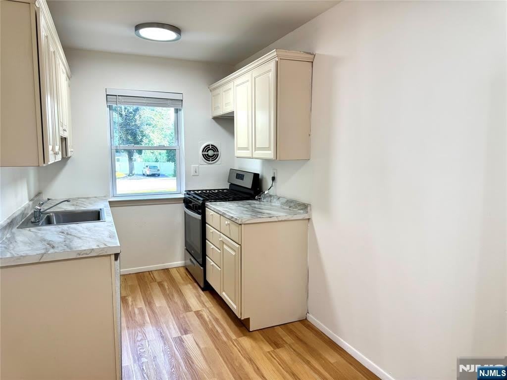 62 Regency Park – photo 4