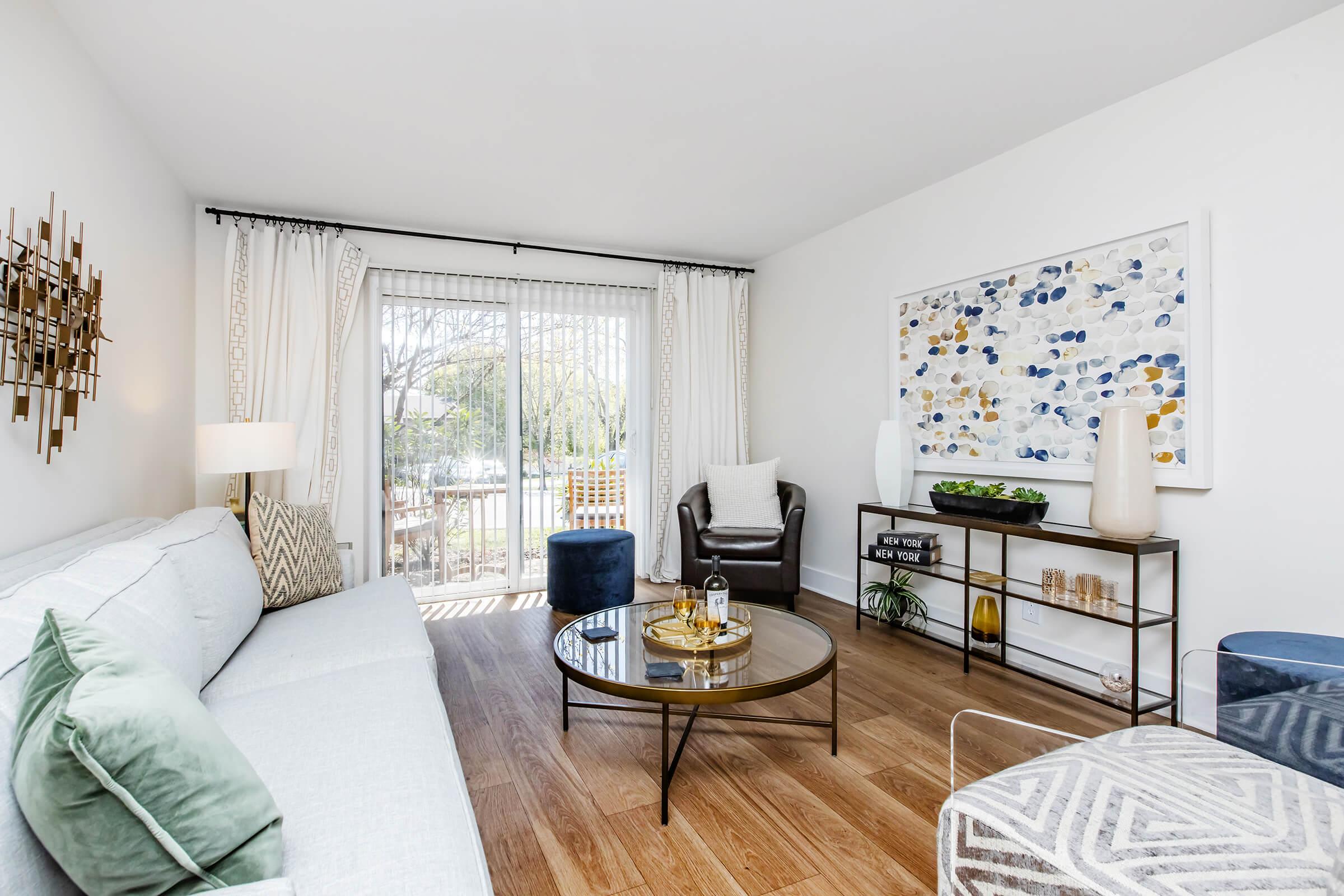 Gazebo Apartments – photo 1