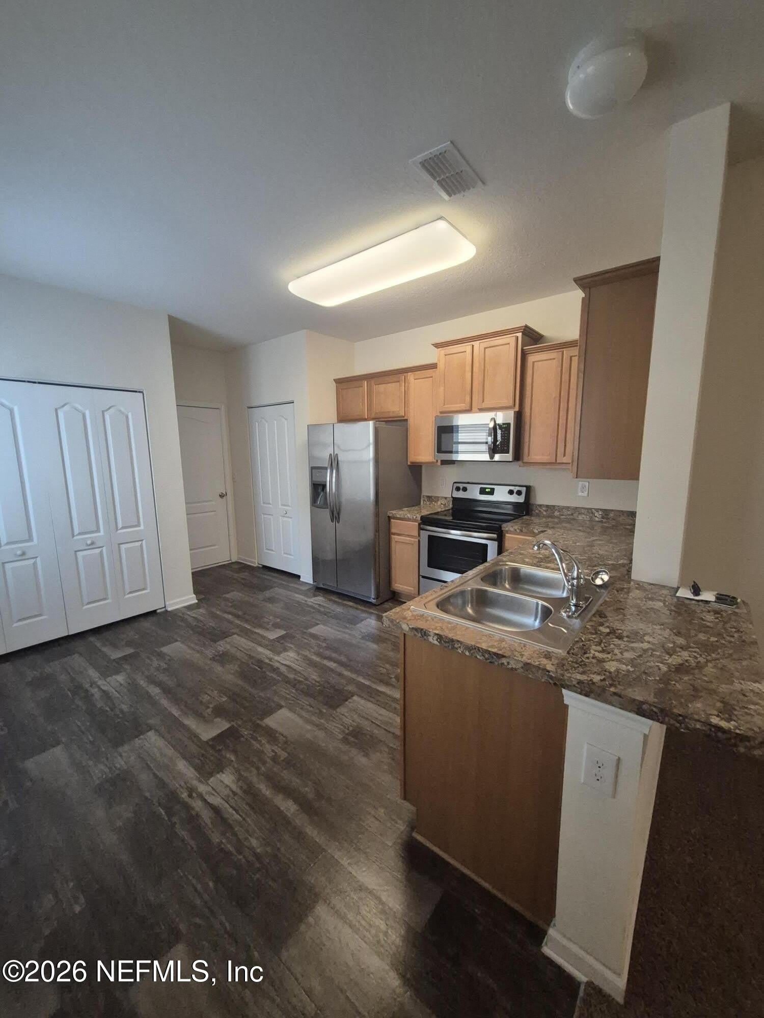 141 Whitland Way – photo 5