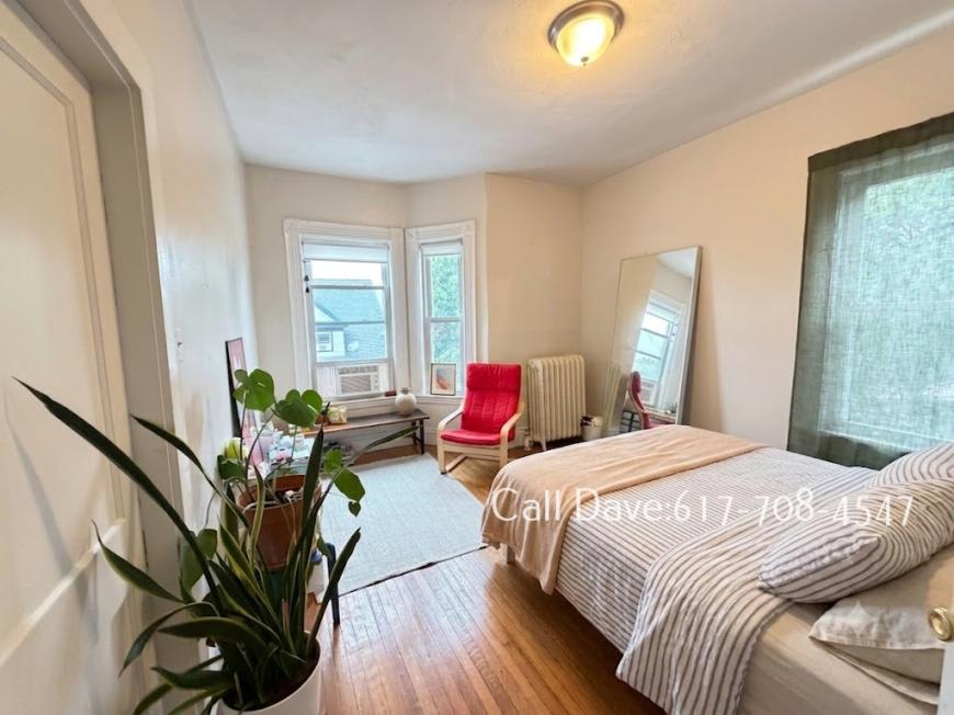 38 Ridgemont St. – photo 3