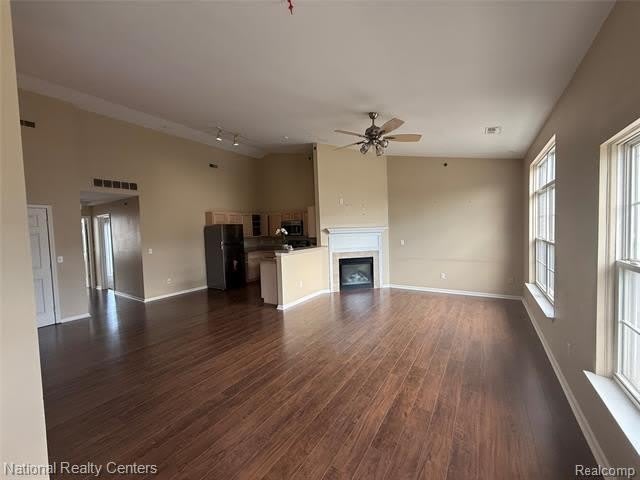 14586 Vauxhall Drive – photo 3