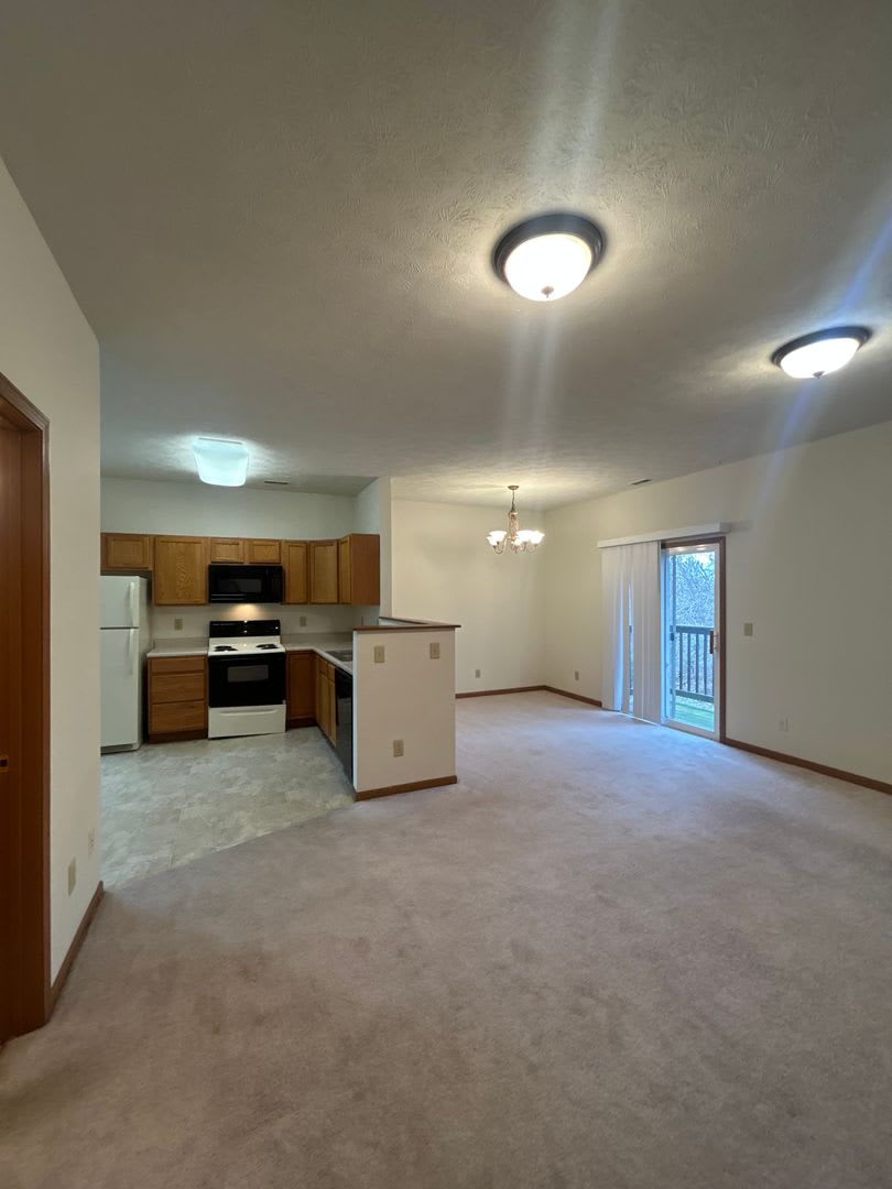 3 Bedroom Townhome – photo 2