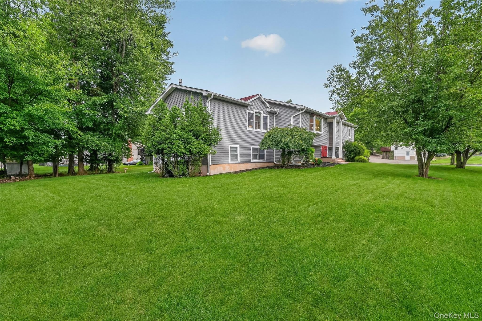 234 Betsy Ross Drive – photo 3