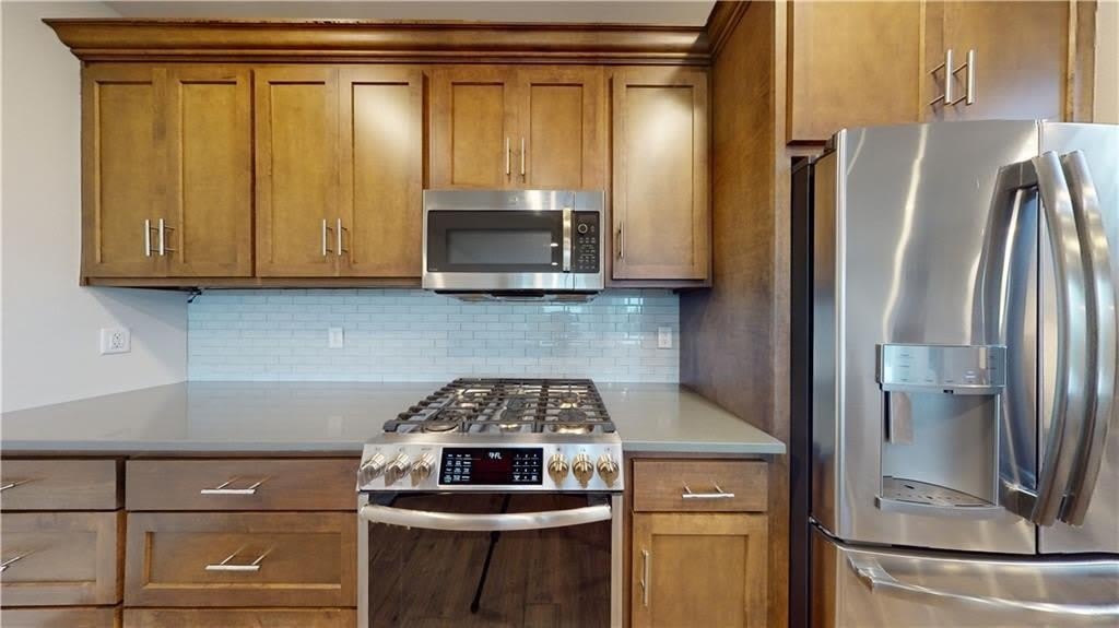 1054 E Huntsville Road – photo 3