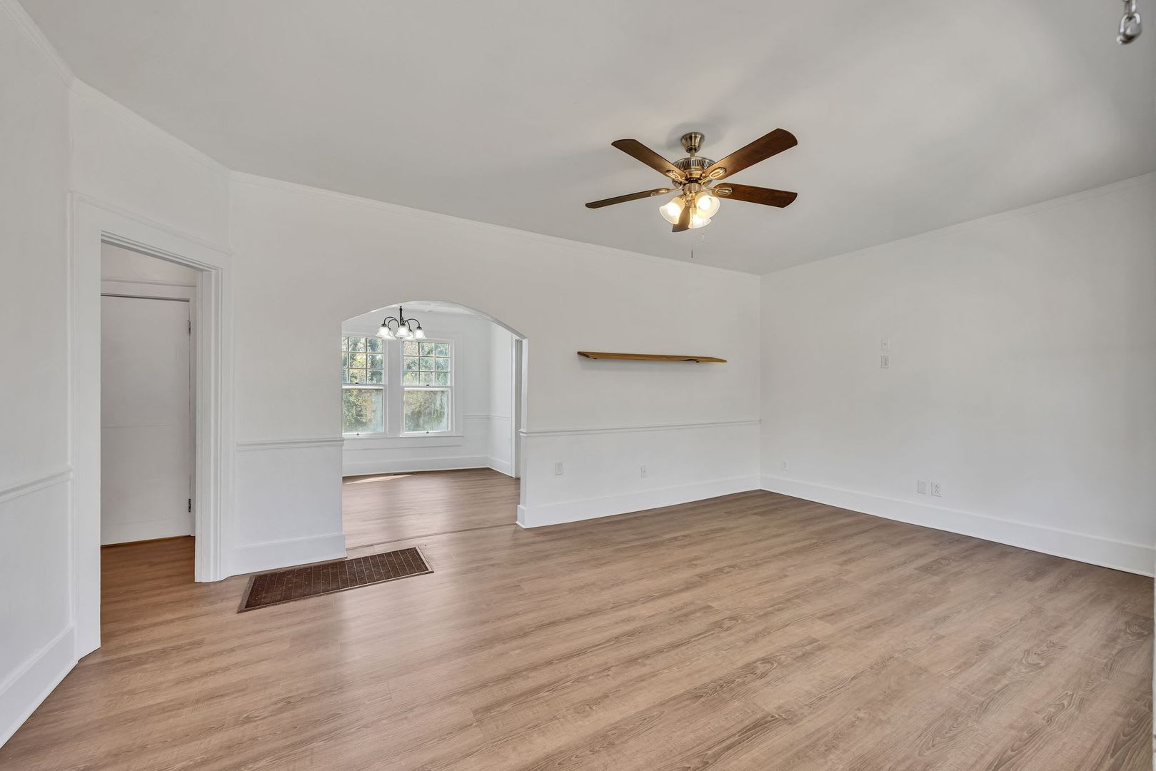 500 Off 1St Full Months Rent Charming 3 Bed 2 Bath Rossville Ga Rental – photo 5