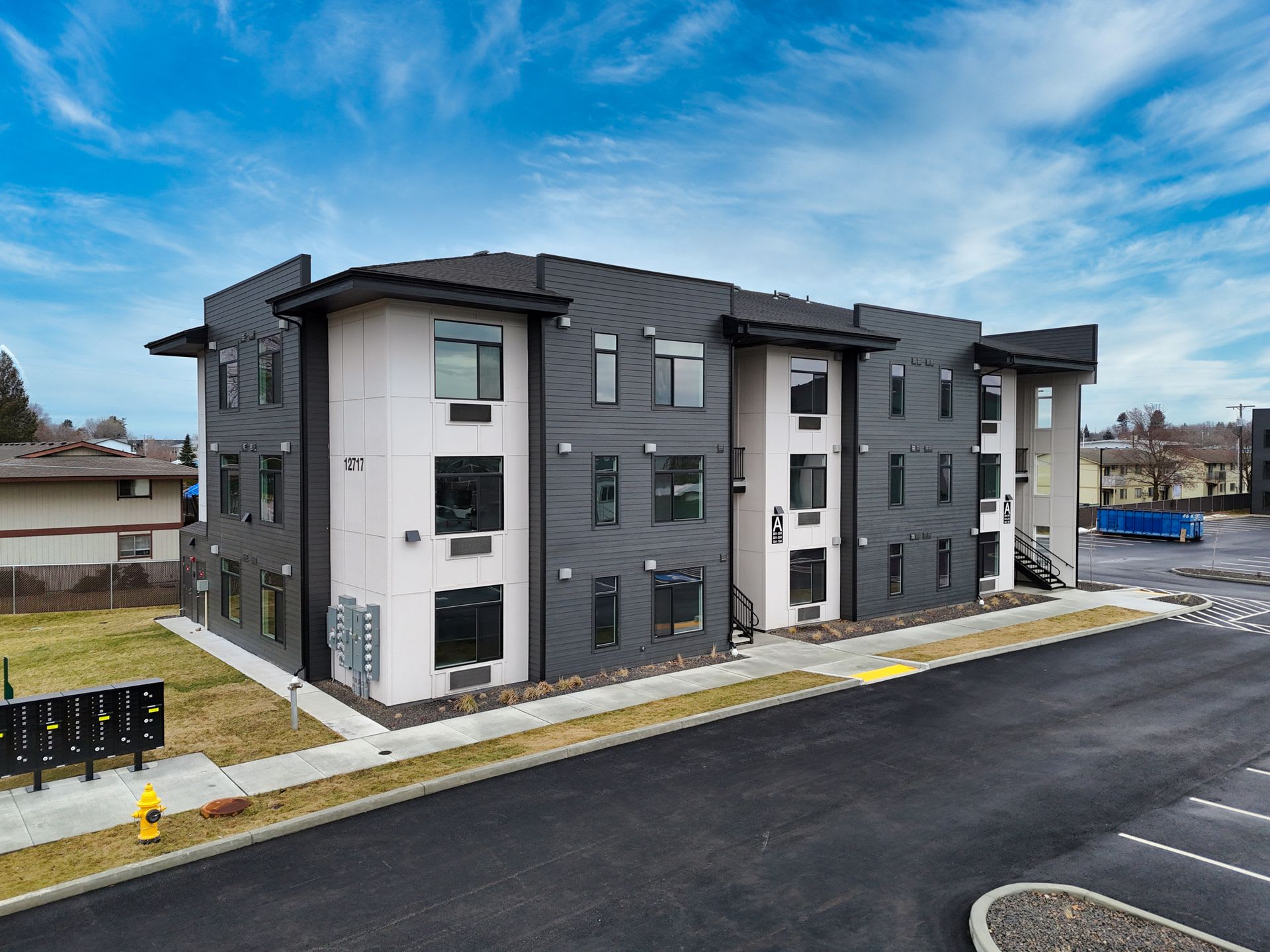 Flats on 4th Apartments – photo 3