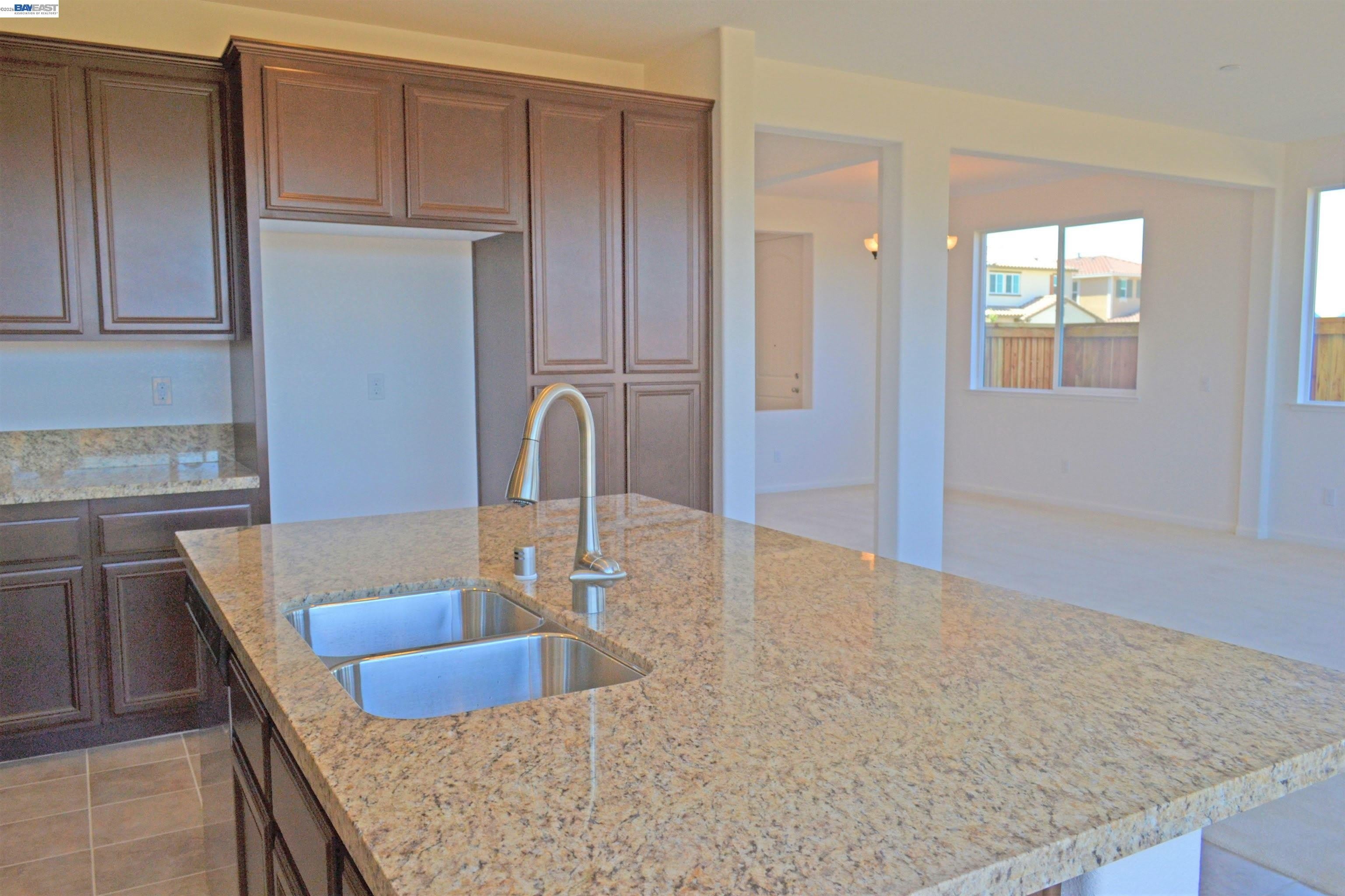 2602 Brookshire St – photo 4
