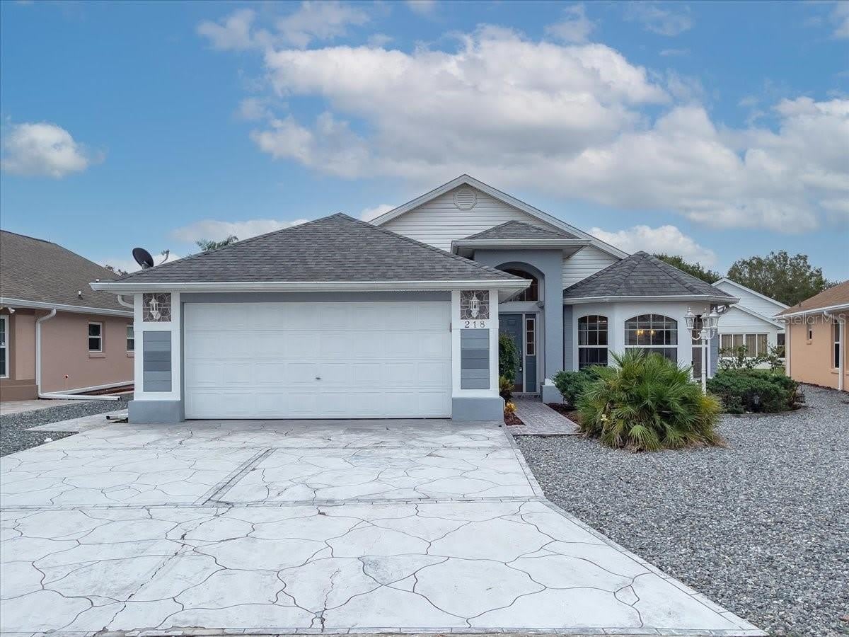 218 Langford Park Drive – photo 1
