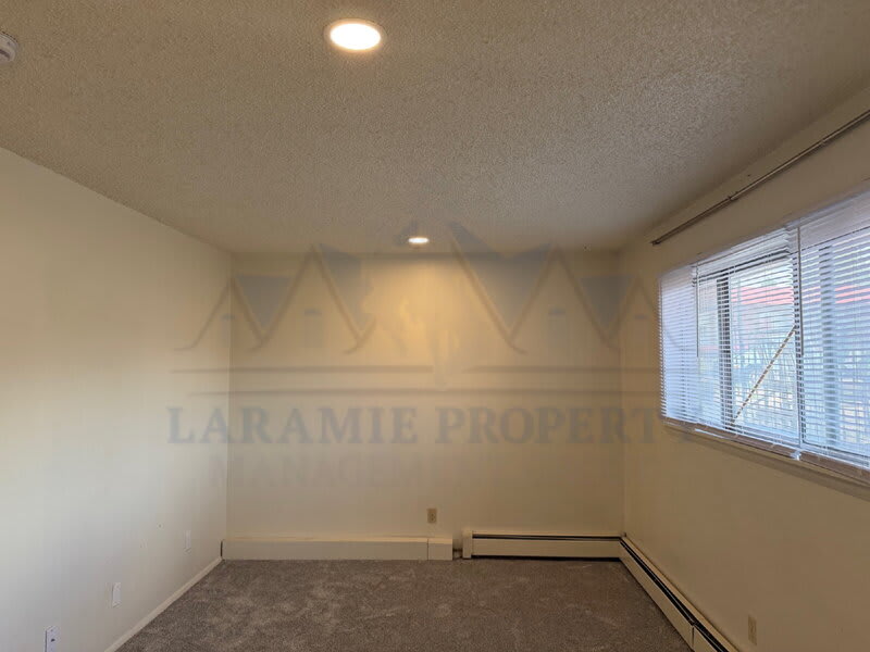 706 Downey St – photo 3
