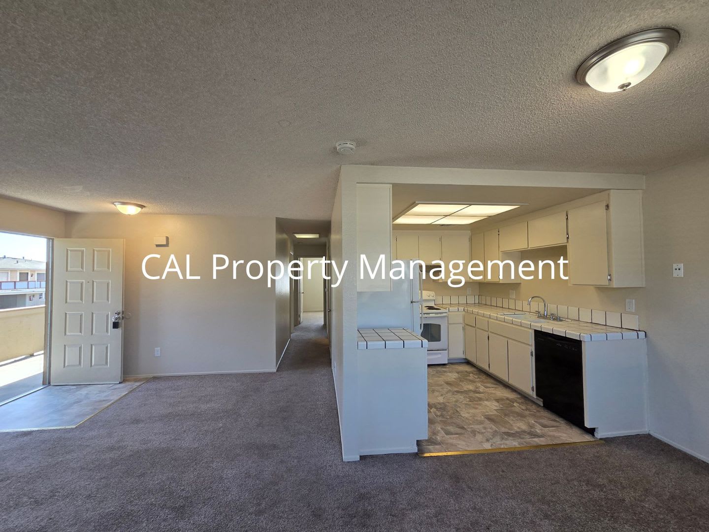 3 Bedroom Condo in North Salinas – photo 1