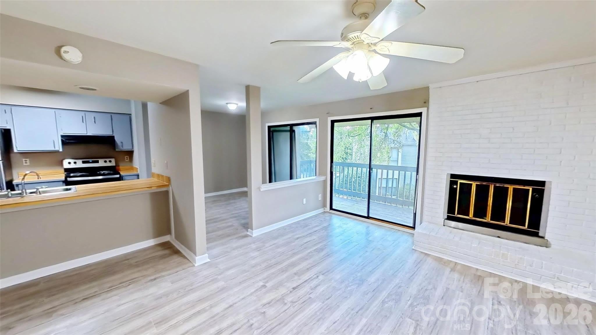 11139 Harrowfield Road – photo 2