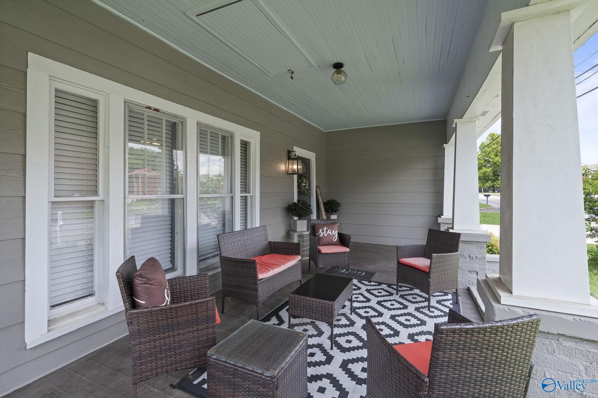 4286 Sullivan Street – photo 4