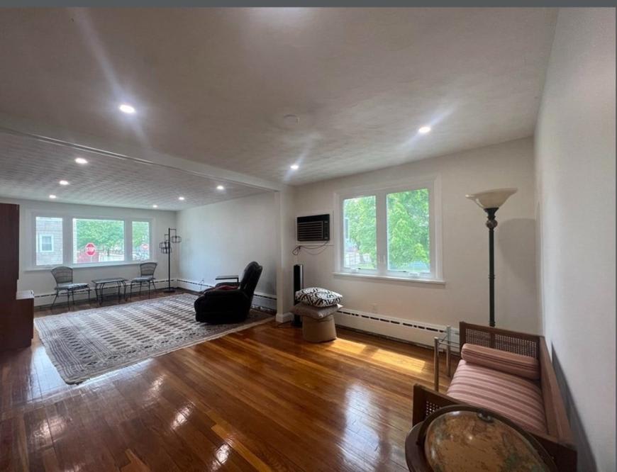 159 willis Ave. – photo 3