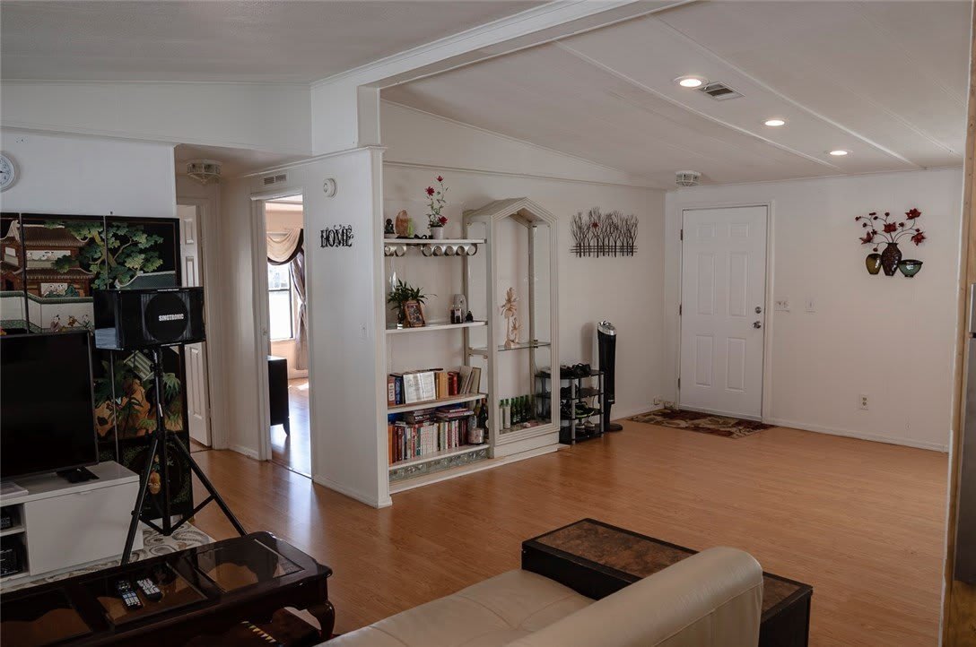 2200 N Ocean Blvd – photo 5