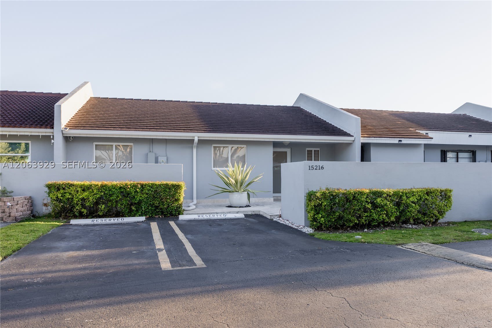 15216 SW 81st Ln – photo 1