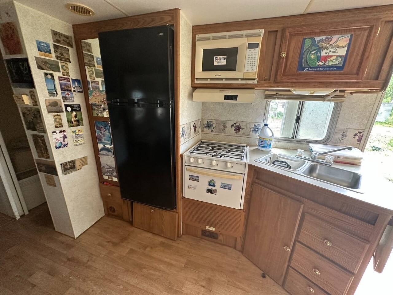 613 N Eye St – photo 4