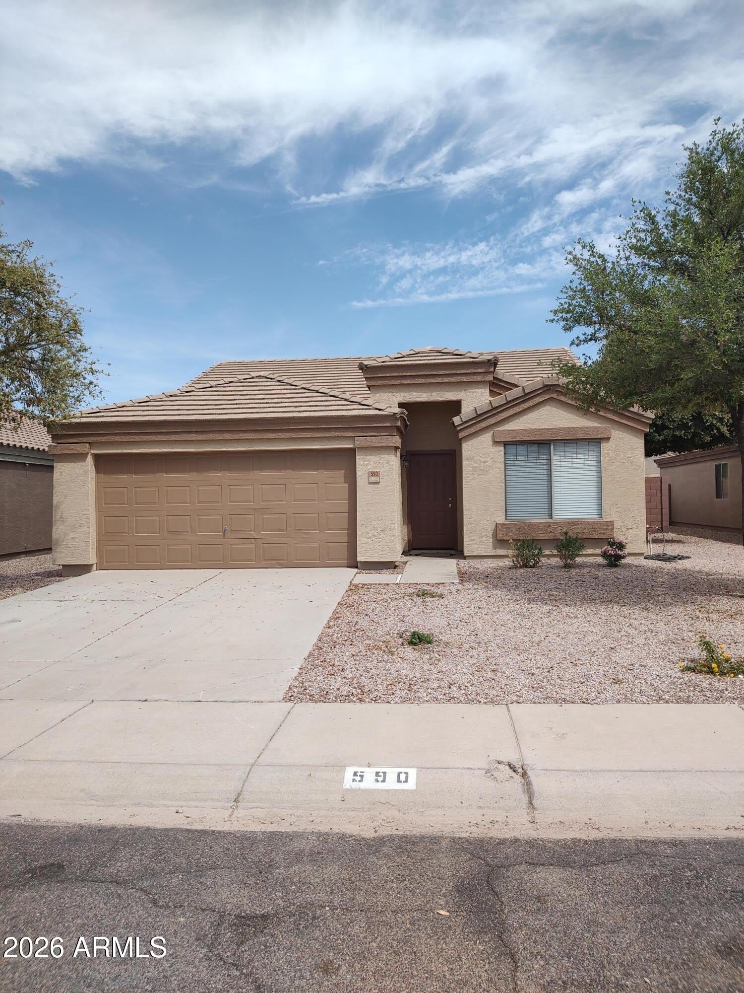 590 W ENCHANTED DESERT Drive – photo 1