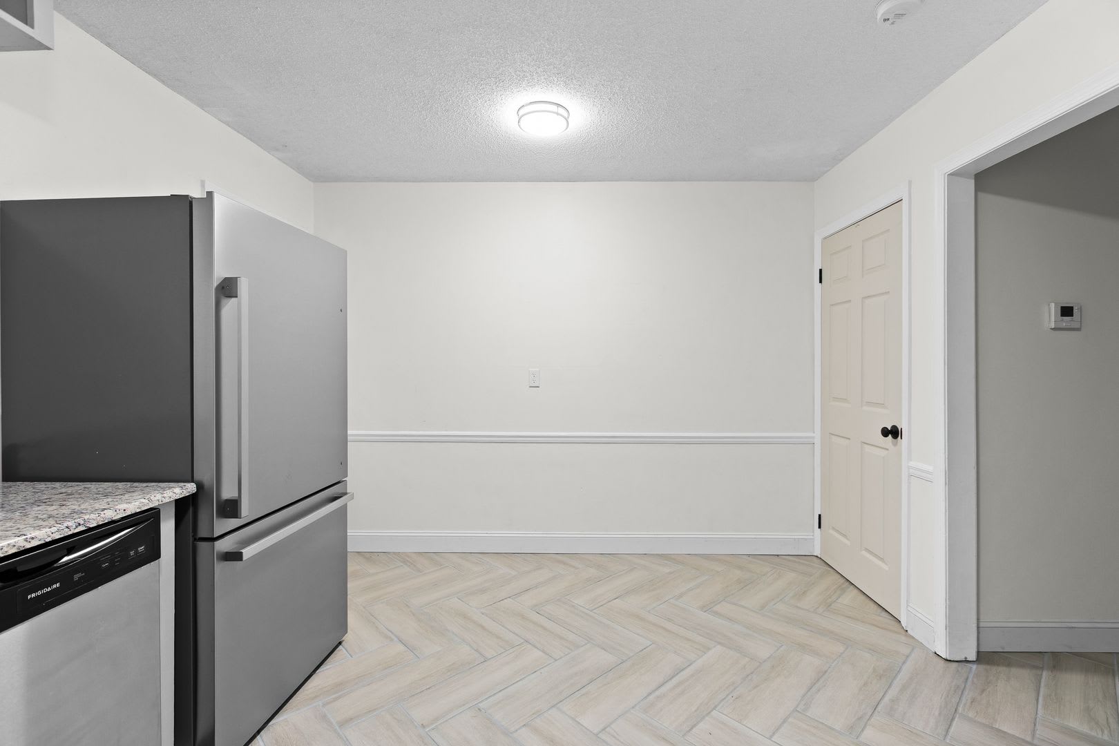 Updated Two Bedroom Condo With New Kitchen Appliances And Private Patio – photo 4