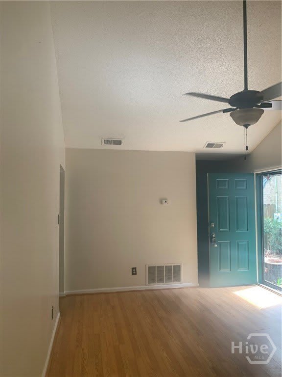 432 Edgewater Road – photo 5