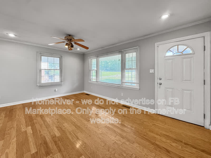 610 Hopkins Rd – photo 3