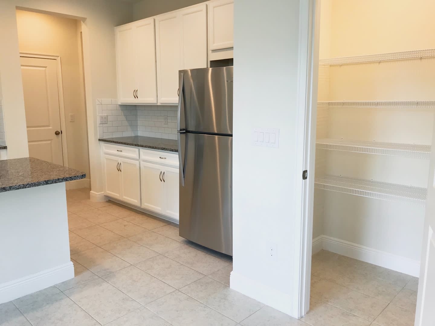 Stunning 3-Bedroom + Den Townhome for Rent in Lutz! – photo 5