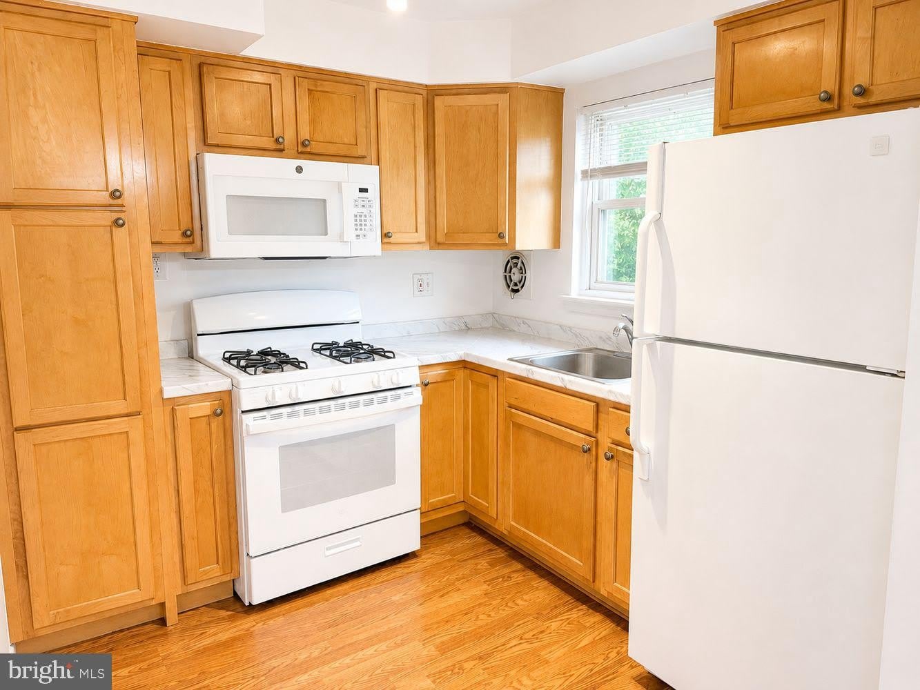 7818 MERION Avenue – photo 3