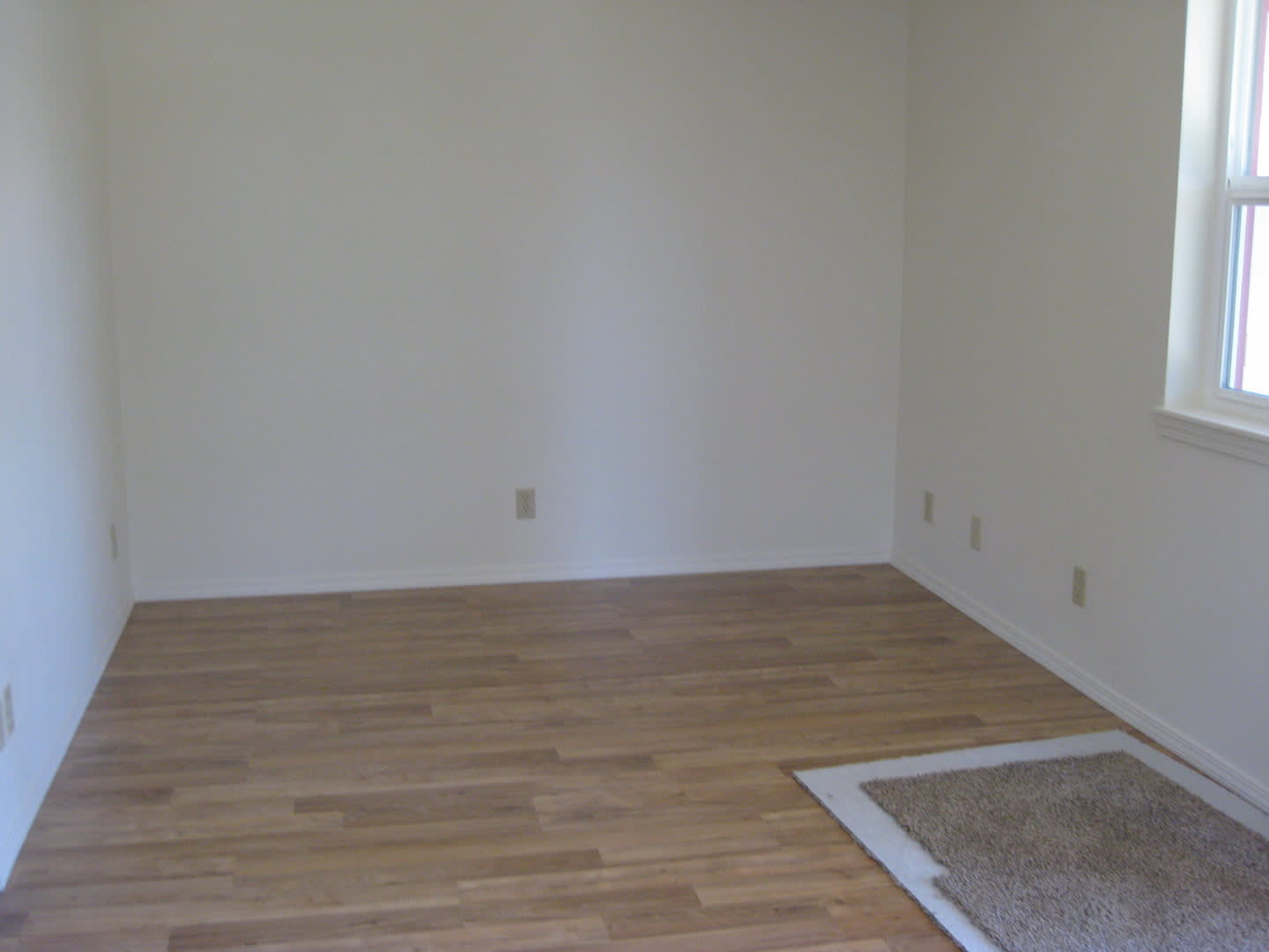 Three Bedroom Town House Style Condo – photo 5