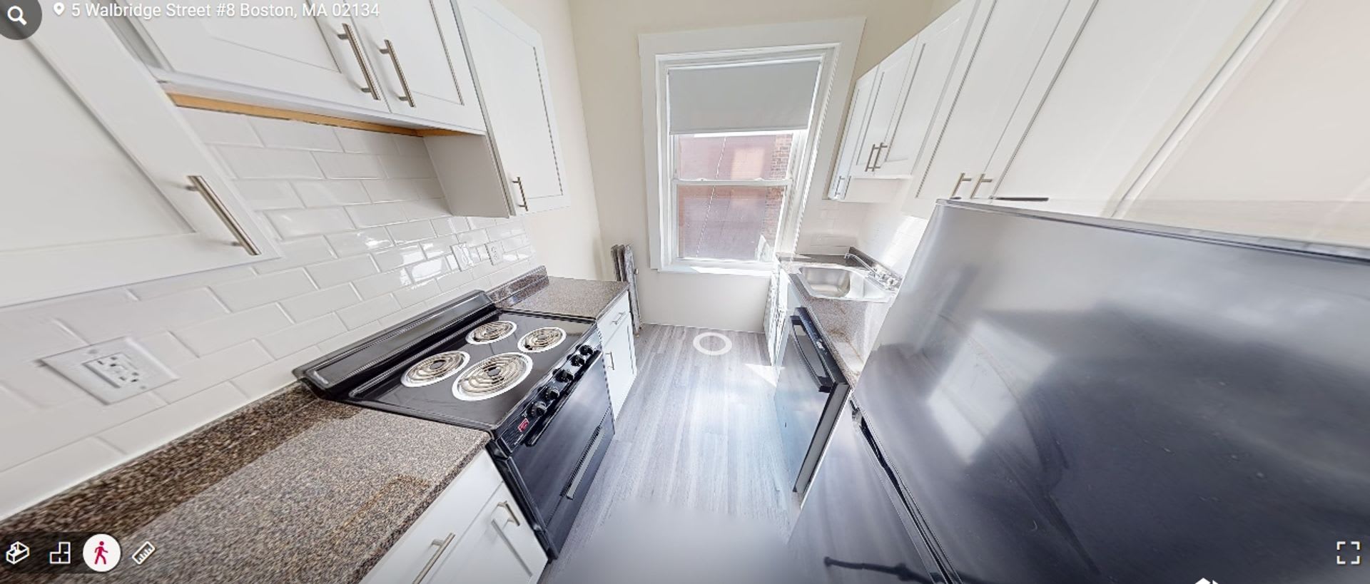Great Studio for 9/1 Close to the Green Line – photo 3