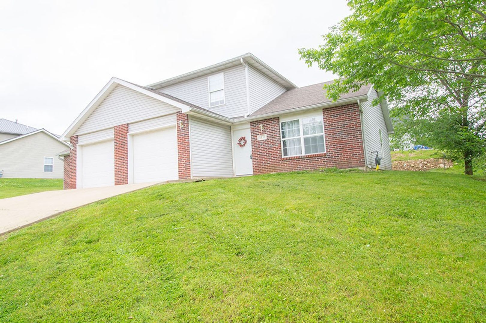 Nice 3 Bedroom Duplex – photo 1