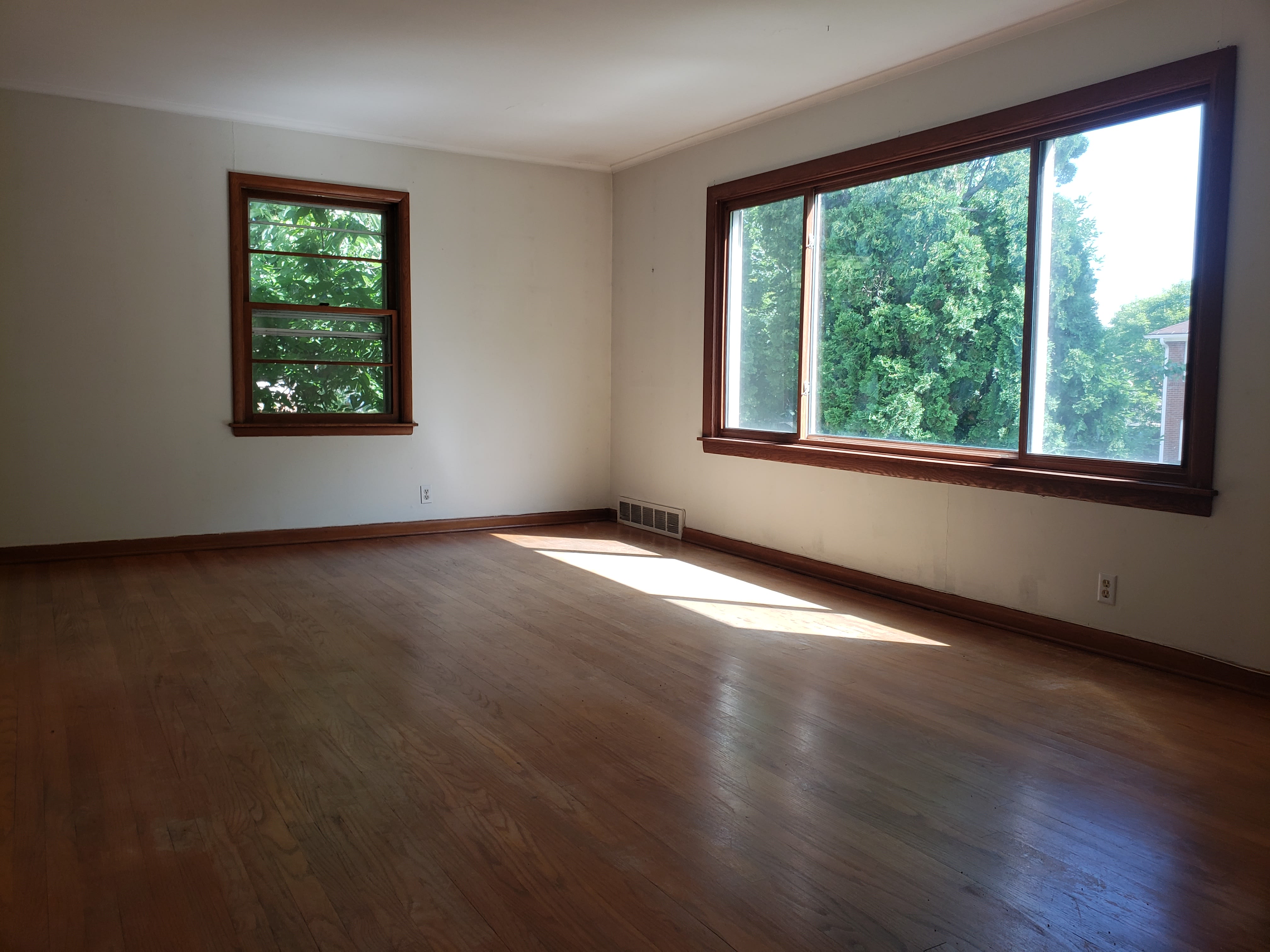 914 High St – photo 2